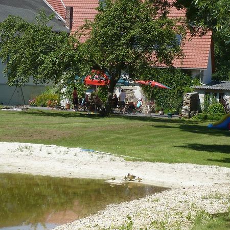 Pension Zum Hirsch Göda Εξωτερικό φωτογραφία